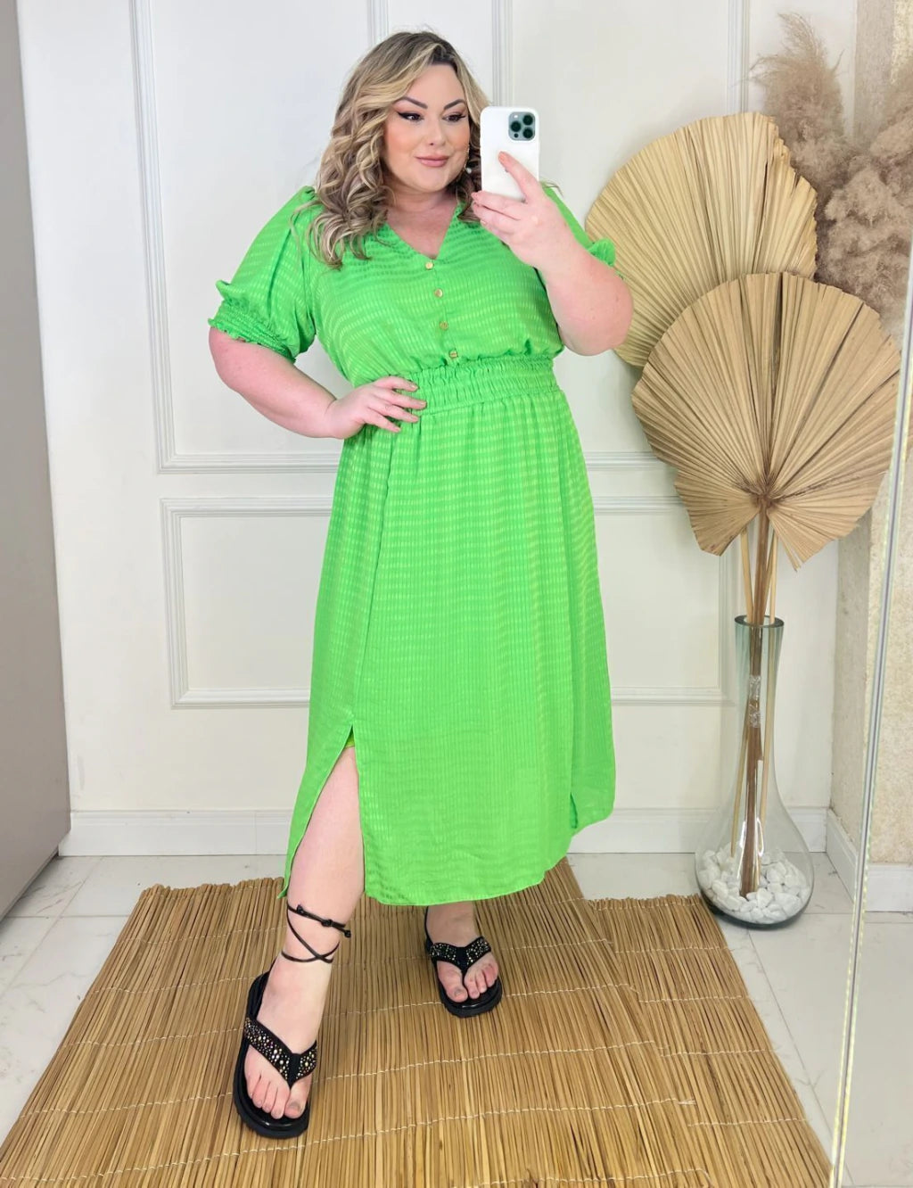 Vestido Midi Crepe Frente Fendas Verde