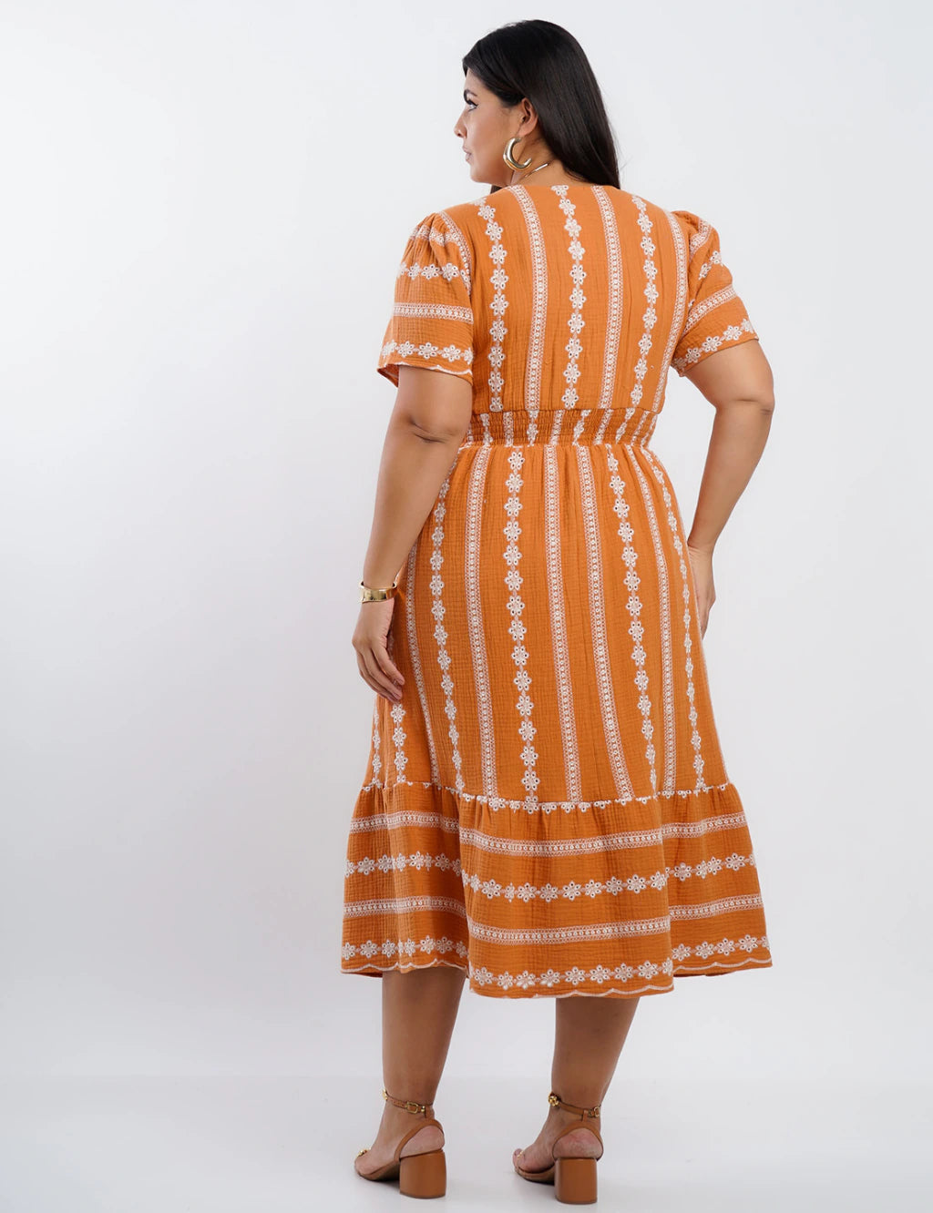 Vestido Midi Algodão Bordado Terra