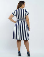 Vestido Curto Pontoroma Listrado Com Cinto Marinho