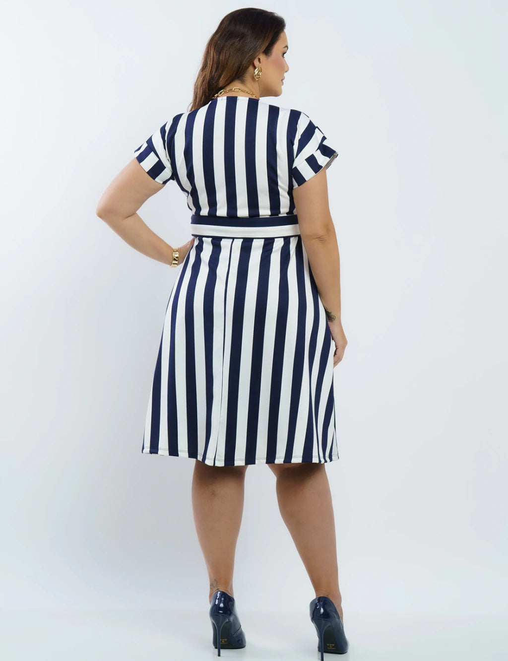 Vestido Curto Pontoroma Listrado Com Cinto Marinho