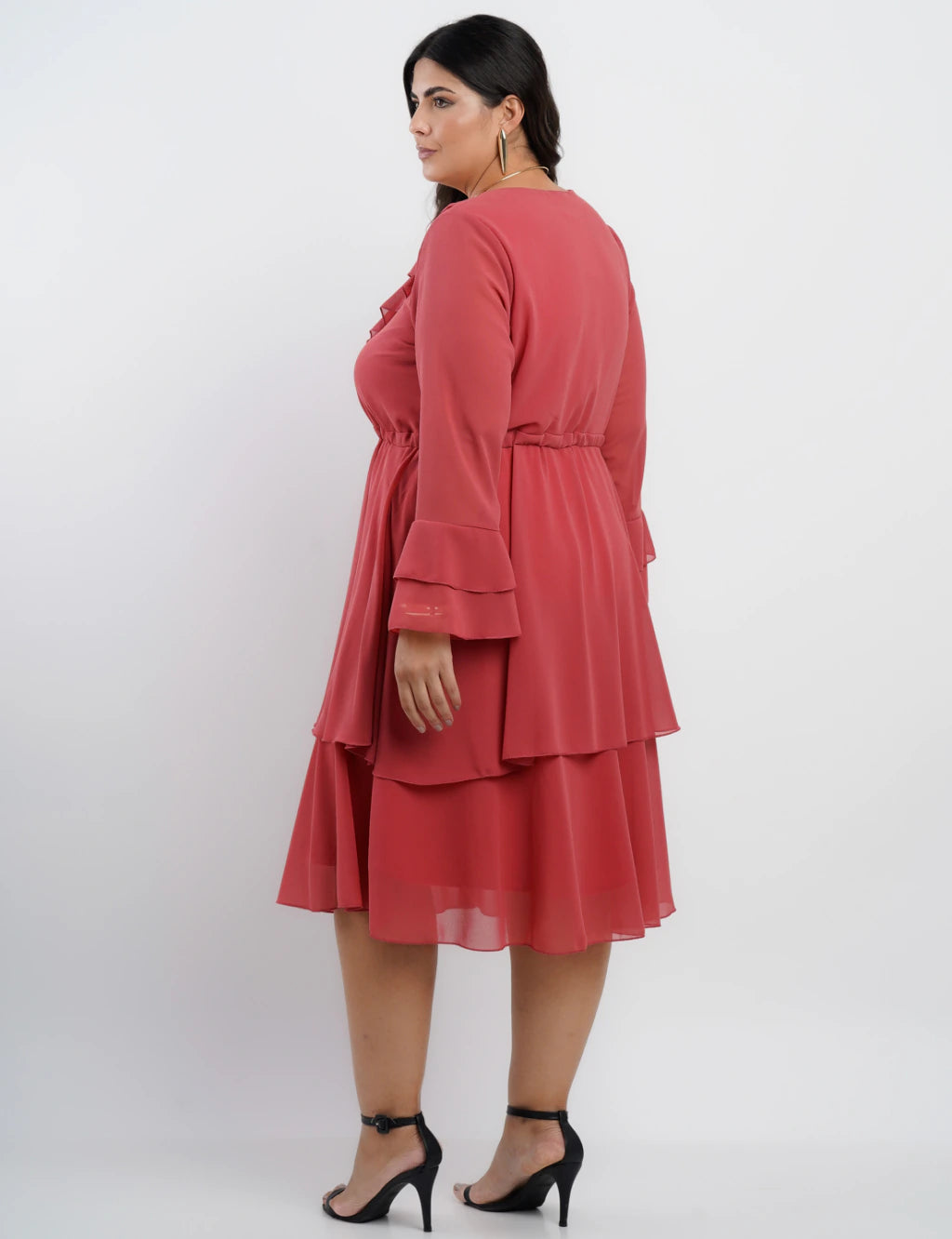 Vestido Curto Chiffon Com Babado Rosé
