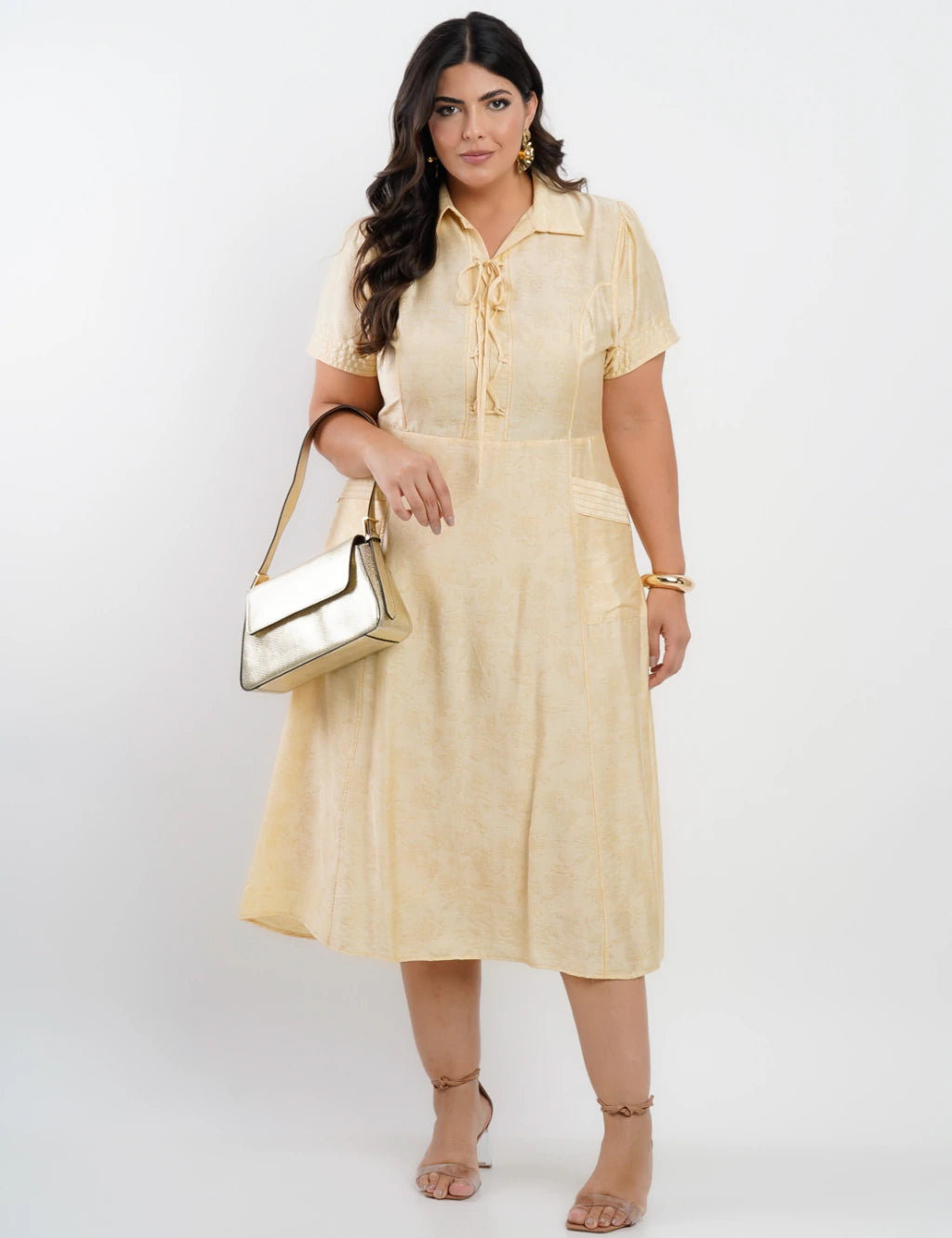 Vestido Midi Viscose Com Textura Bolso Amarelo