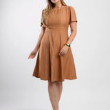 Vestido Curto Alfaiataria Pespontos Marrom