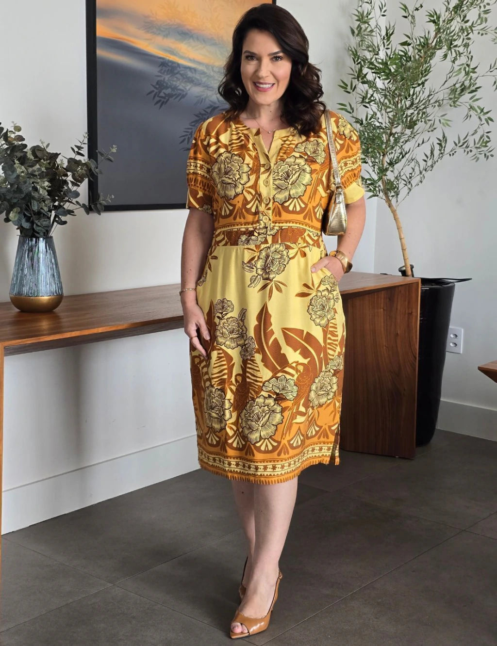 Vestido Midi Viscose Estampado Barrado Amarelo