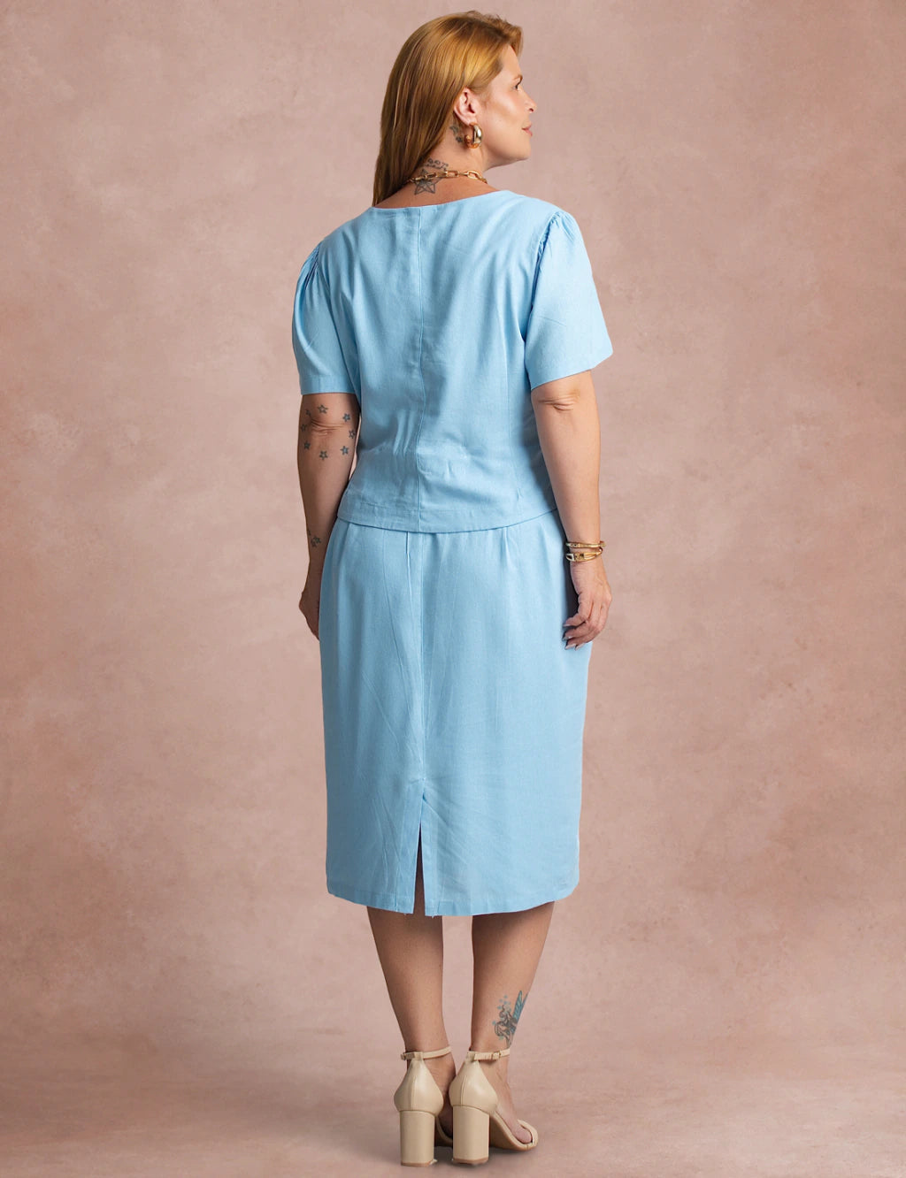 Vestido Curto liso Com Botão Azul