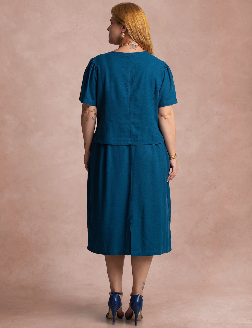 Vestido Curto liso Com Botão Petróleo