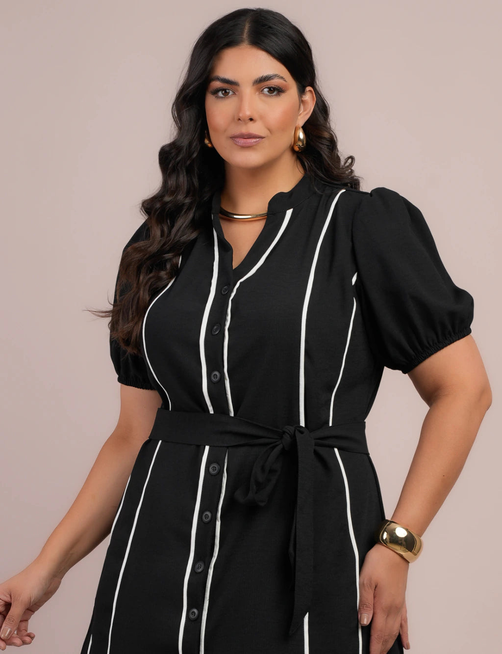 Vestido Curto Alfaiataria Chemise Com Vivo Preto