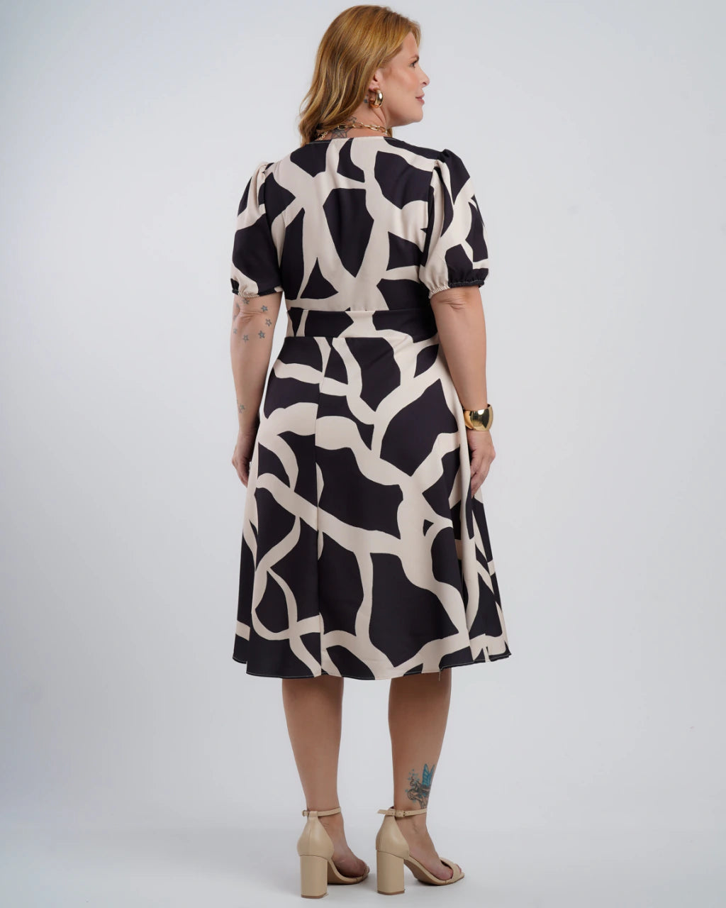 Vestido Midi Crepe Encorpado Estampado Preto