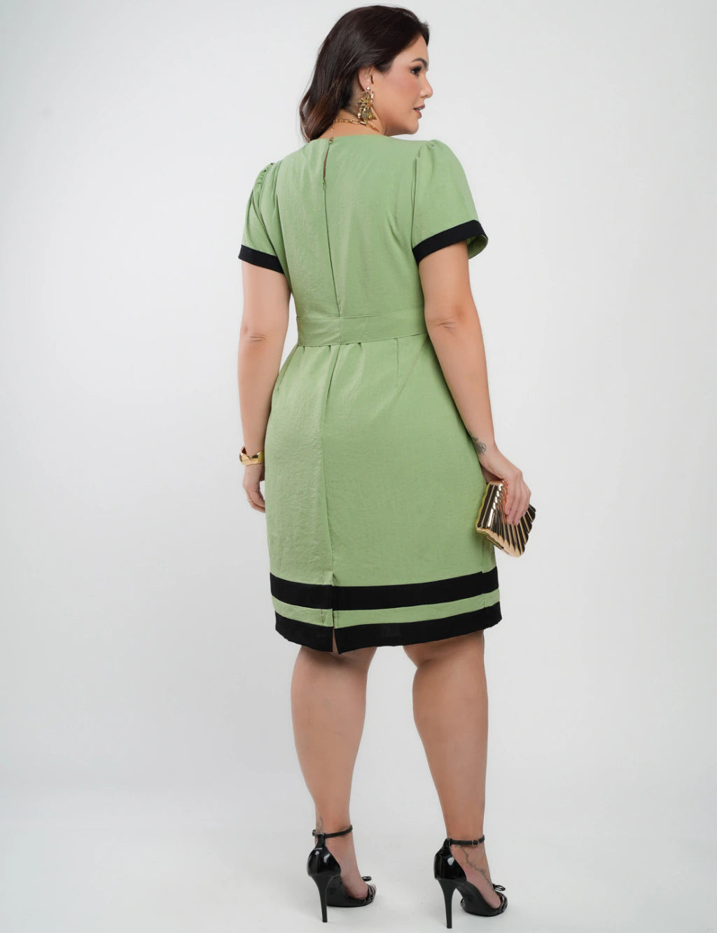 Vestido Curto Poliviscose Encorpado Tubinho Bicolor Verde