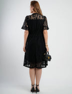 Vestido Midi Renda Com Botões Preto