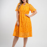 Vestido Midi Renda Com Botões Amarelo