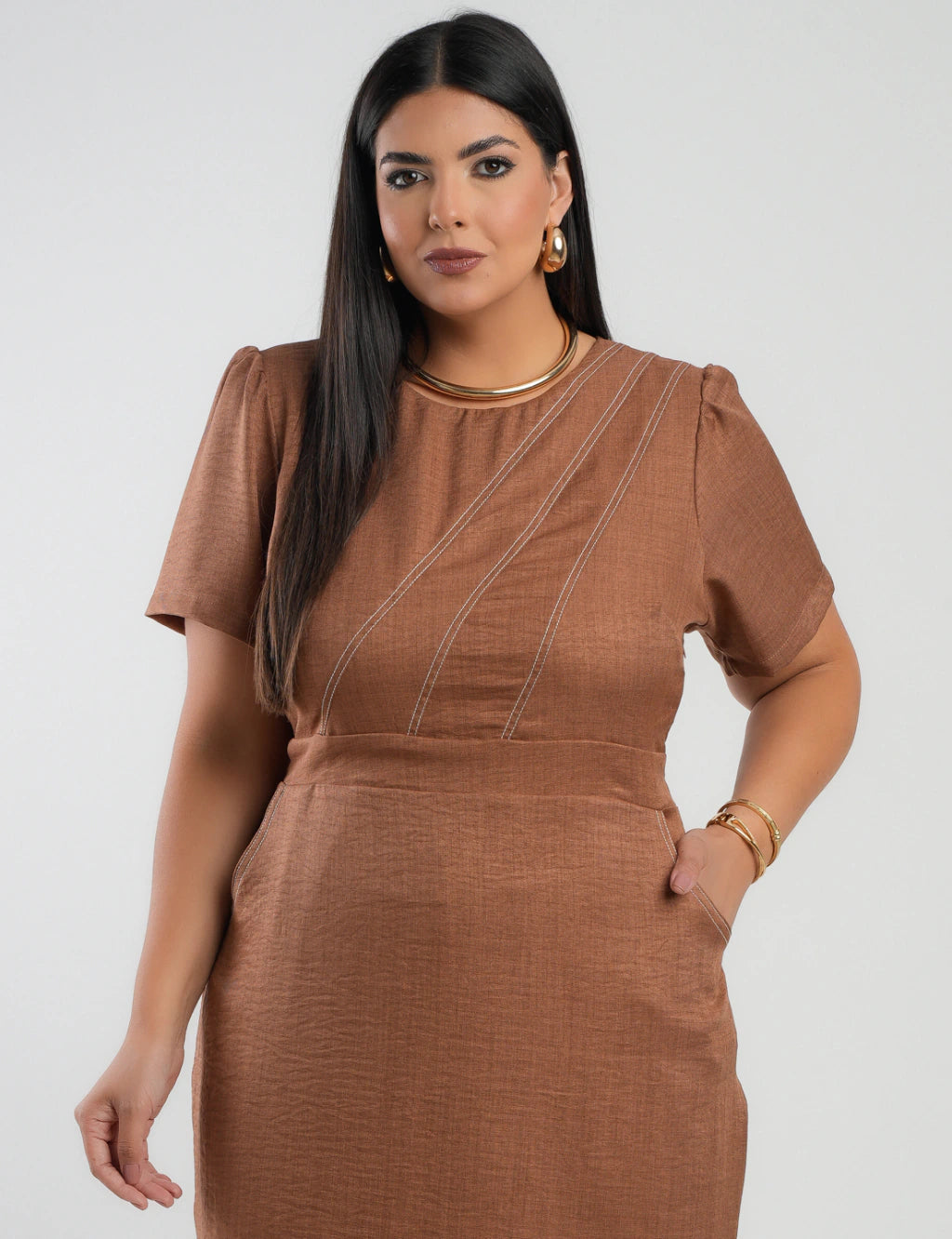 Vestido Curto Linho Poliéster Com Pesponto Marrom