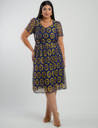 Vestido Midi Renda Com Decote Princesa Amarelo