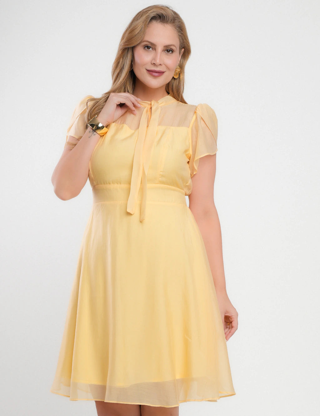 Vestido Midi Liocel Com Gola Amarração Amarelo