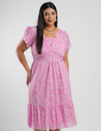 Vestido Midi Lasie Algodão Barrado Rosa