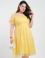 Vestido Midi Tule Textura Poá Com Babado Amarelo