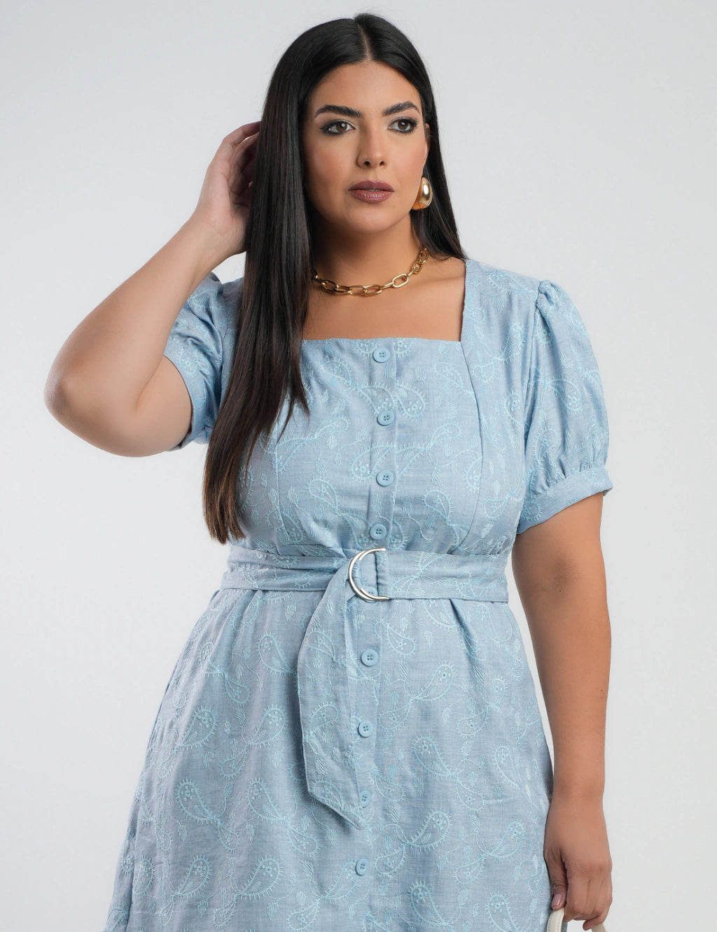 Vestido Midi Linho Poliéster Com Bordado Azul