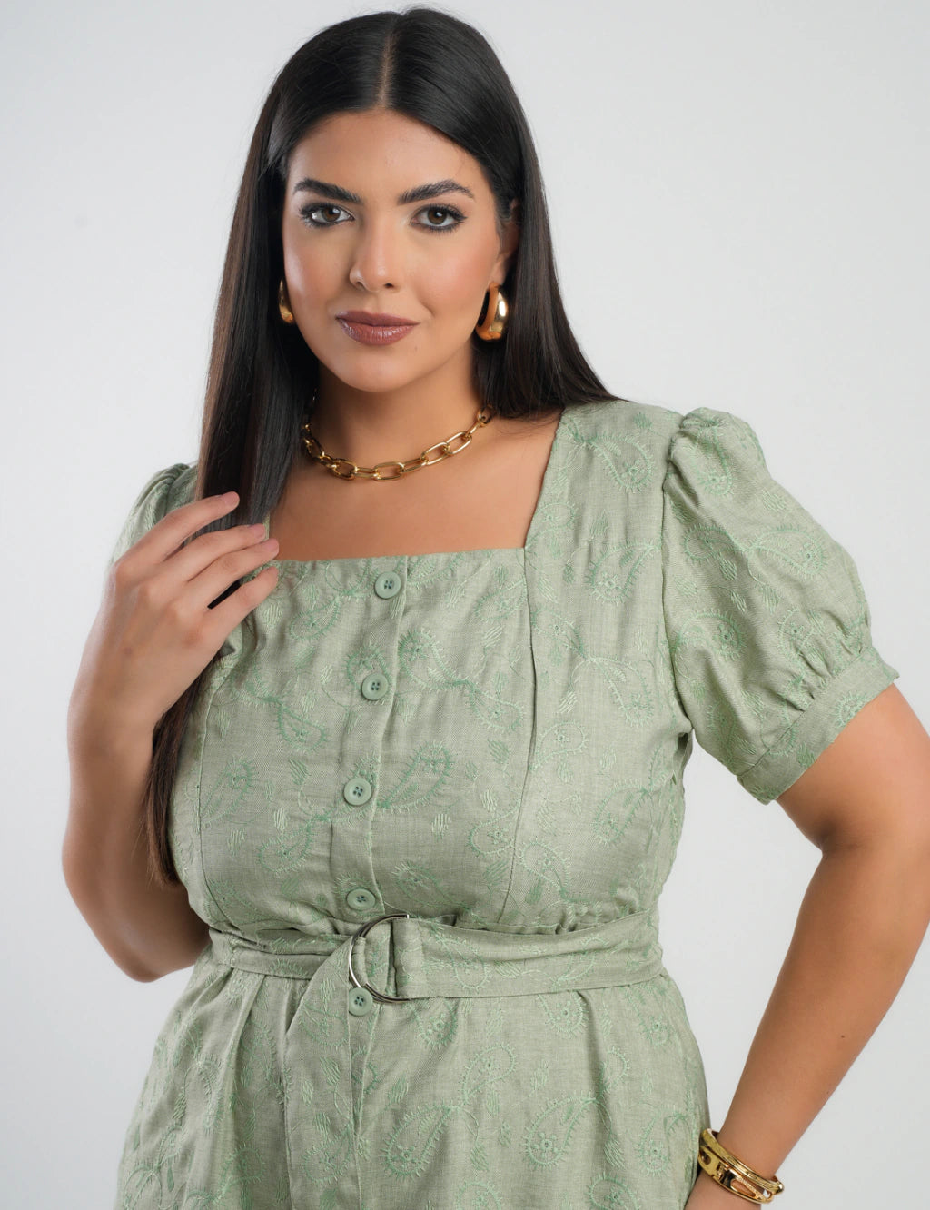Vestido Midi Linho Poliéster Com Bordado Verde