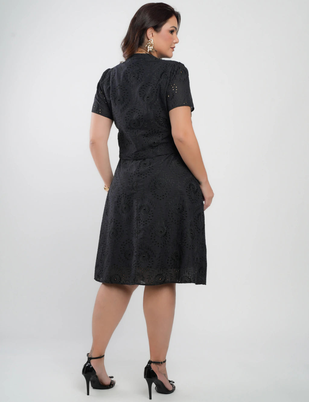 Vestido Midi Lasie Algodão Com Botão Preto