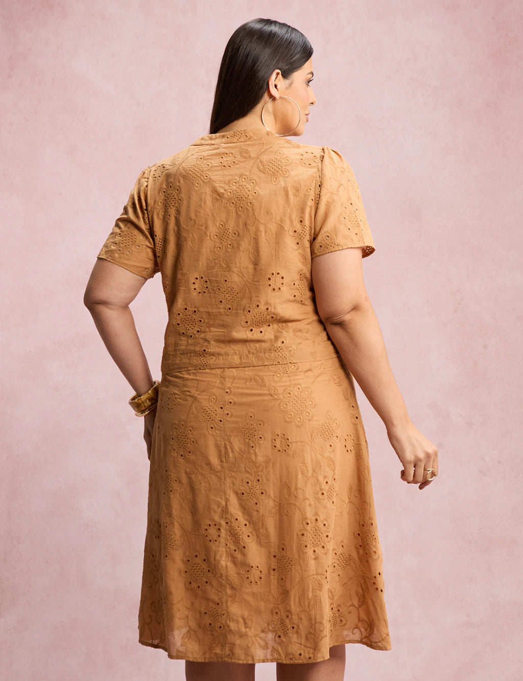Vestido Midi Lasie Algodão Com Botão Marrom