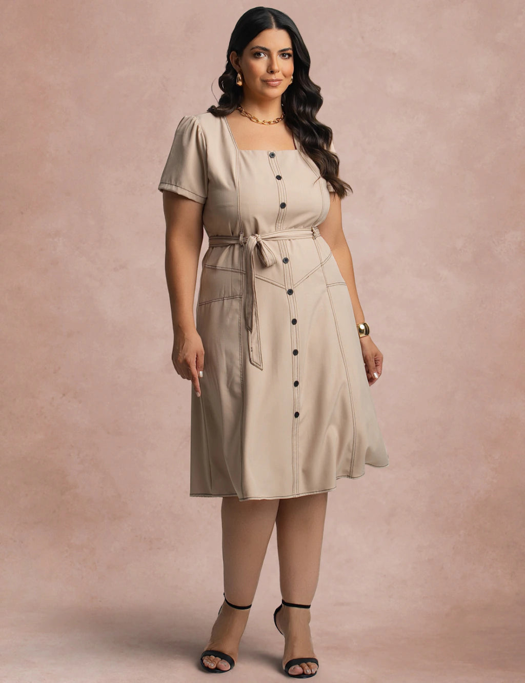 Vestido Curto Frente Pesponto Bege