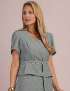 Vestido Midi Decote Princesa Cinza