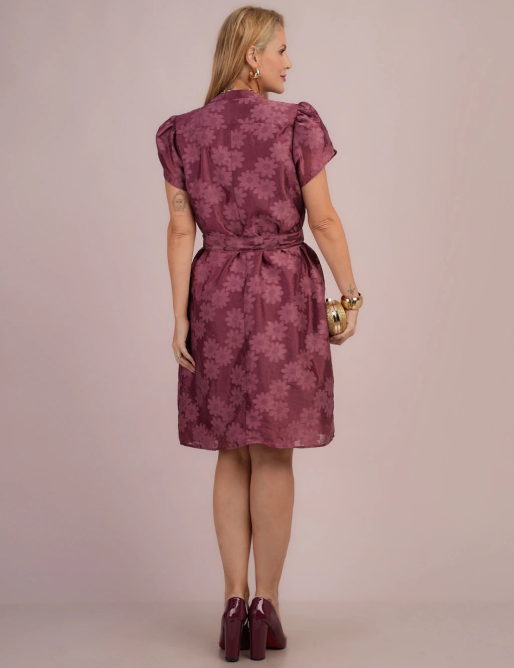 Vestido Midi Com Cinto Vinho