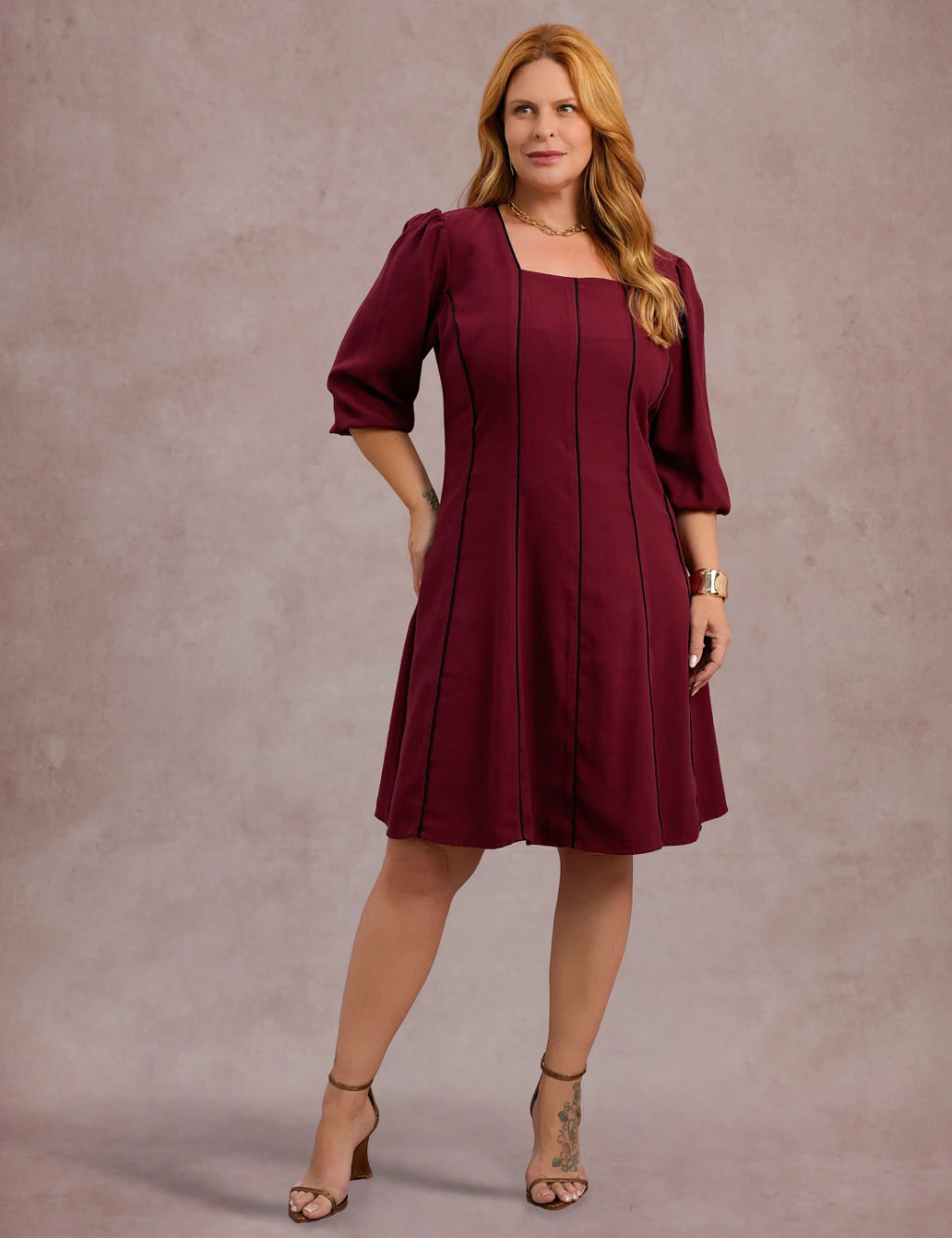 Vestido Midi Com Vivo Vinho