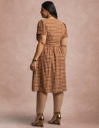 Vestido Mid Xadrez Com Textura Marrom