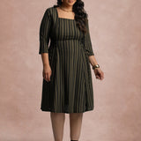 Vestido Midi Estampado Listrado Verde
