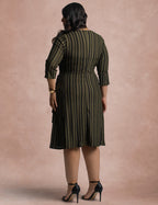 Vestido Midi Estampado Listrado Verde