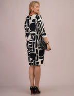 Vestido Midi Estampado Preto