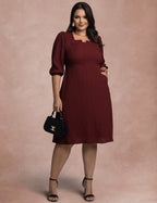 Vestido Midi Plissado Com Bolso Vinho