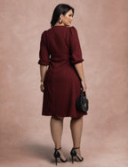 Vestido Midi Plissado Com Bolso Vinho