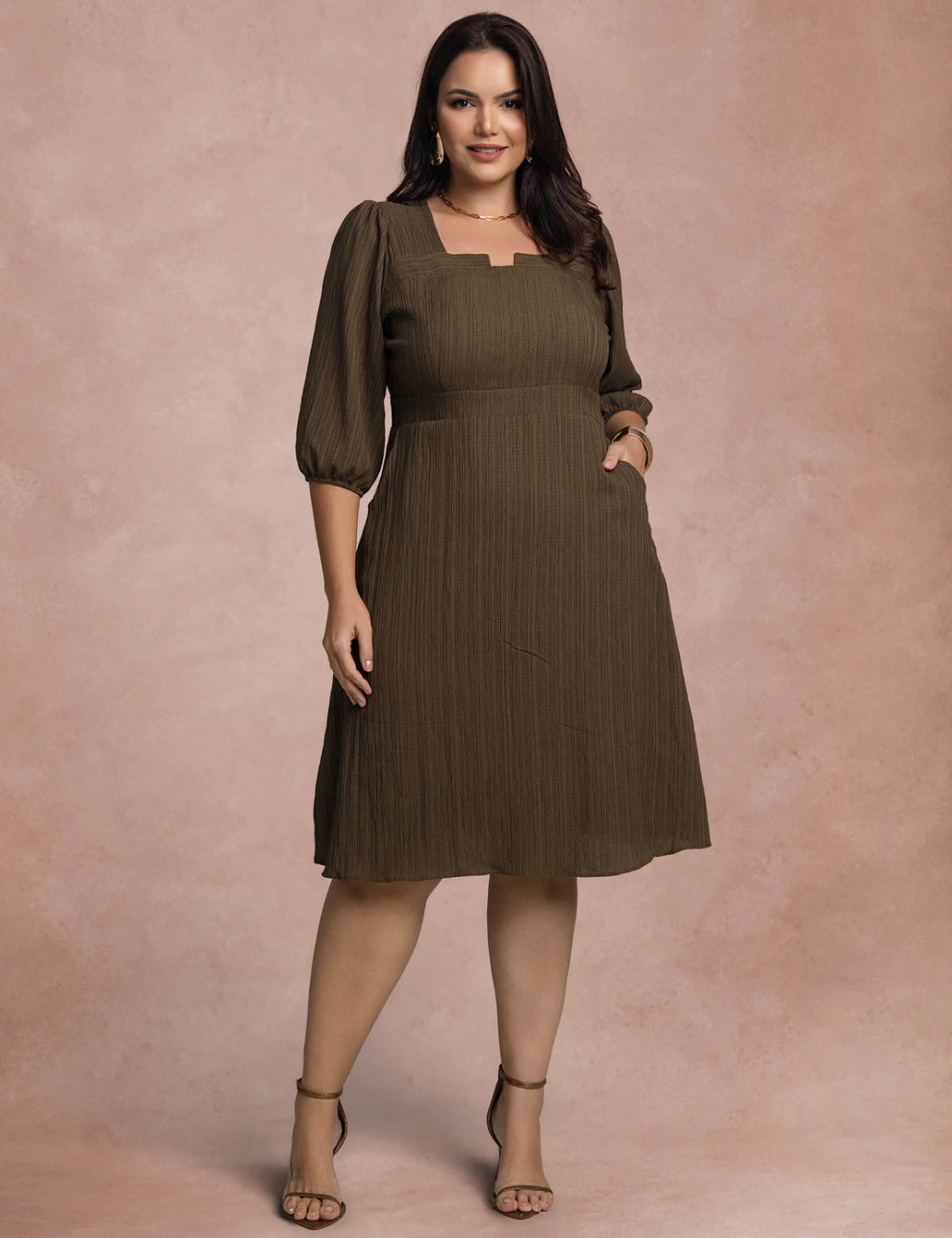 Vestido Midi Plissado Com Bolso Musgo