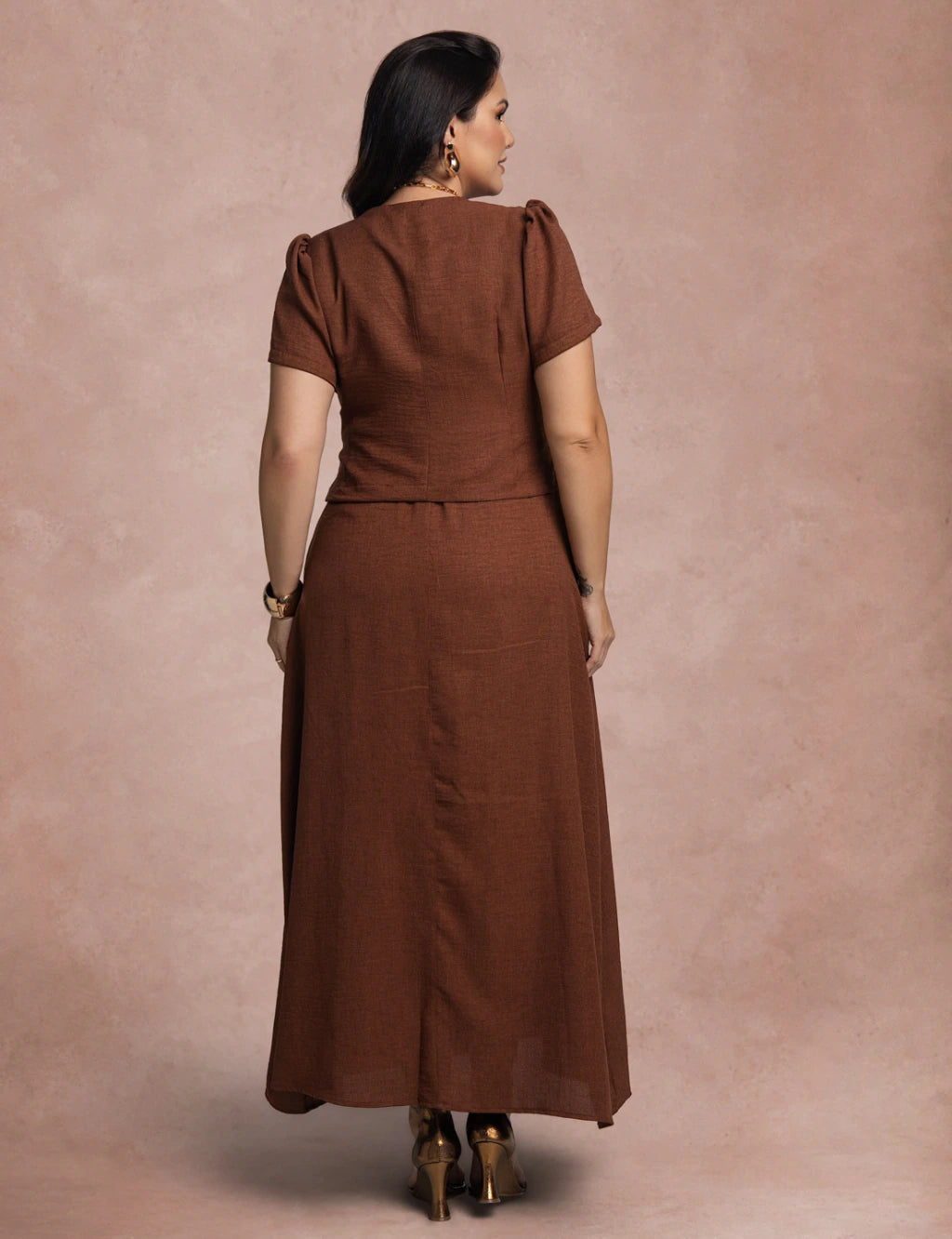 Vestido Longo Frente Com Botões Marrom