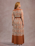 Vestido Longo Bordado Marrom