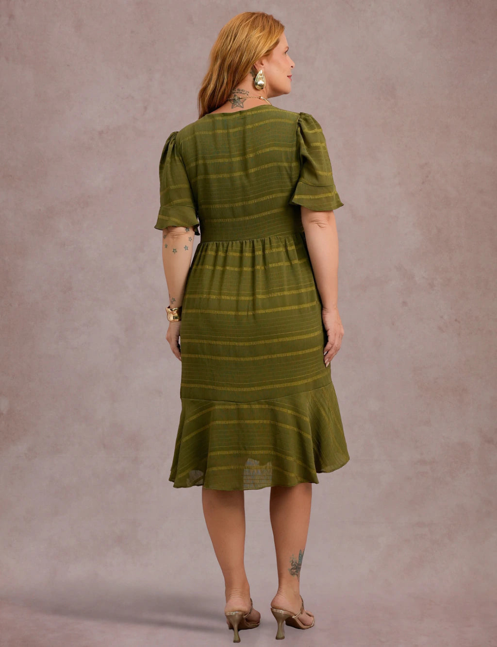 Vestido Curto Decote Princesa Verde