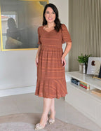 Vestido Curto Decote Princesa Marrom