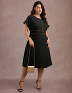 Vestido Midi Com Vivo Frente Preto