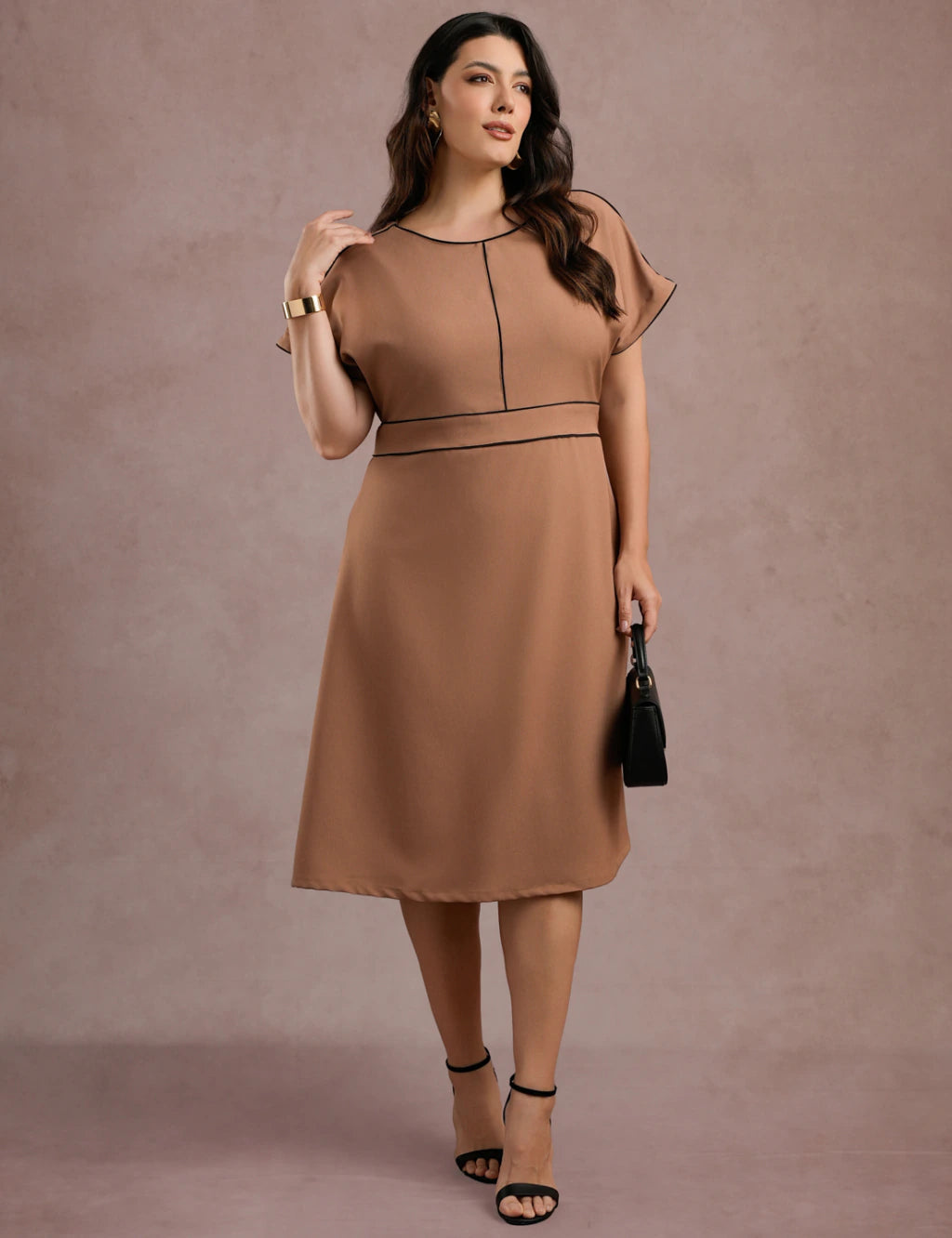 Vestido Midi Com Vivo Frente Marrom