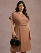 Vestido Midi Com Vivo Frente Marrom