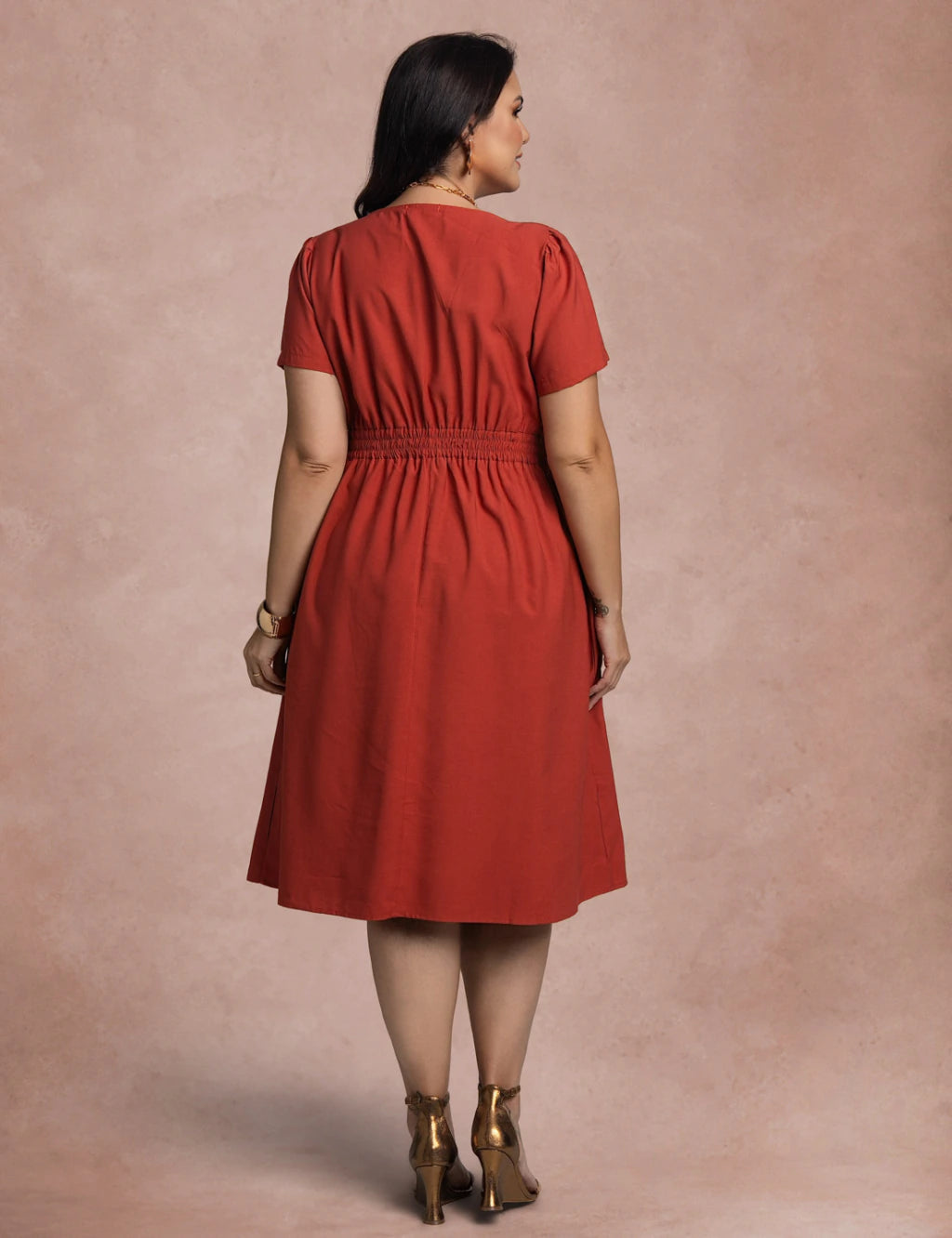 Vestido Midi Com Nervuras No Decote Telha