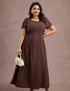 Vestido Longo Com Pesponto Marrom