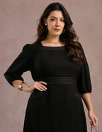 Vestido Longo Com Pesponto Preto
