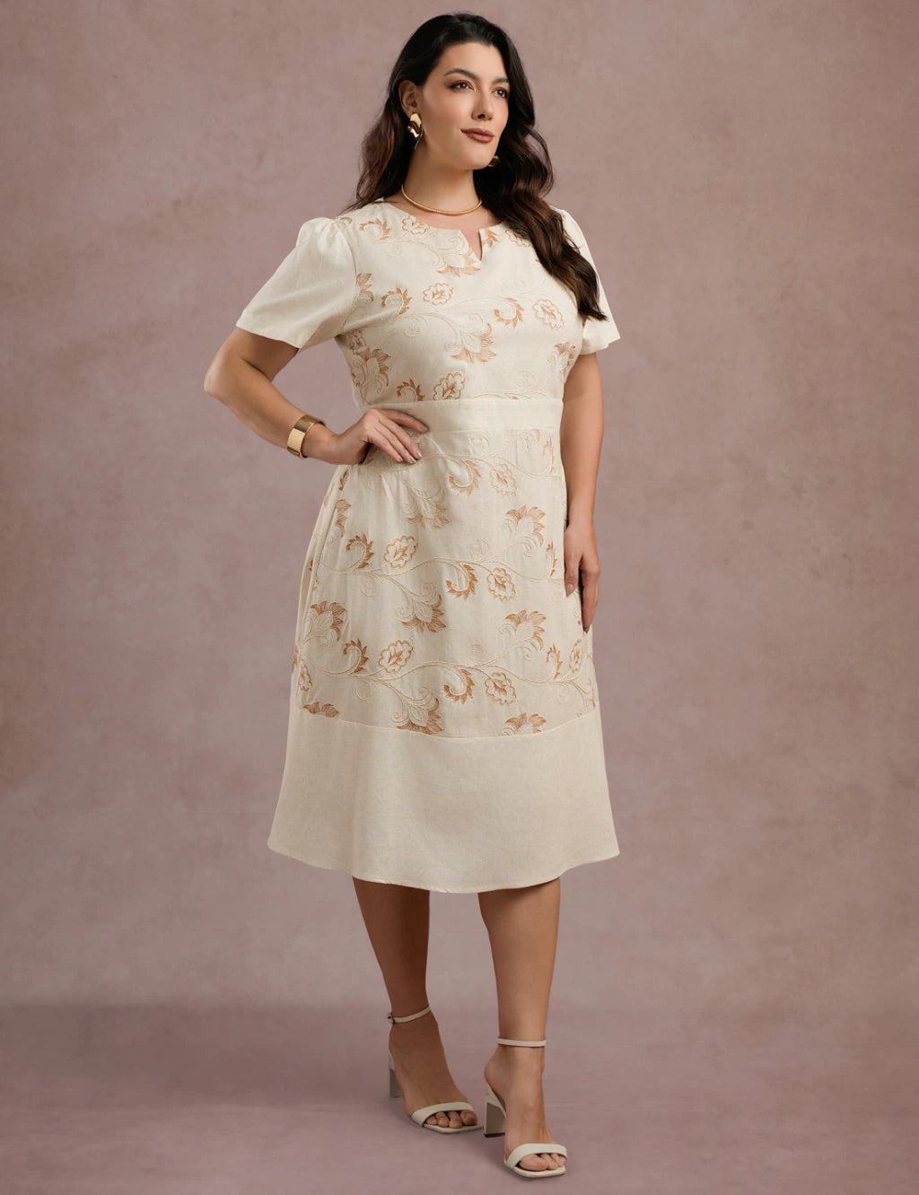 Vestido Midi Linho Com Bordado Bege
