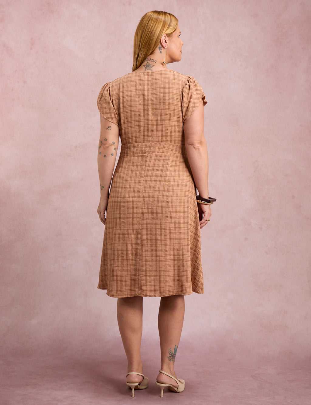 Vestido MidI Xadrez Com Ponteiras Marrom