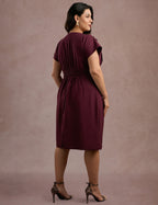 Vestido Curto Com Nervuras Vinho