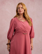 Vestido Midi Com Fivela Na Pala Rosé