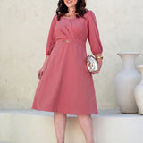 Vestido Midi Com Fivela Na Pala Rosé